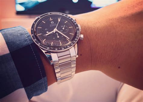 omega speedmaster moonwatch 321 review